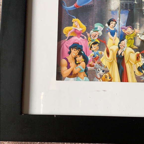 DISNEY Framed & Matted Castle Print w/4 Pins RARE - Picture 3 of 9